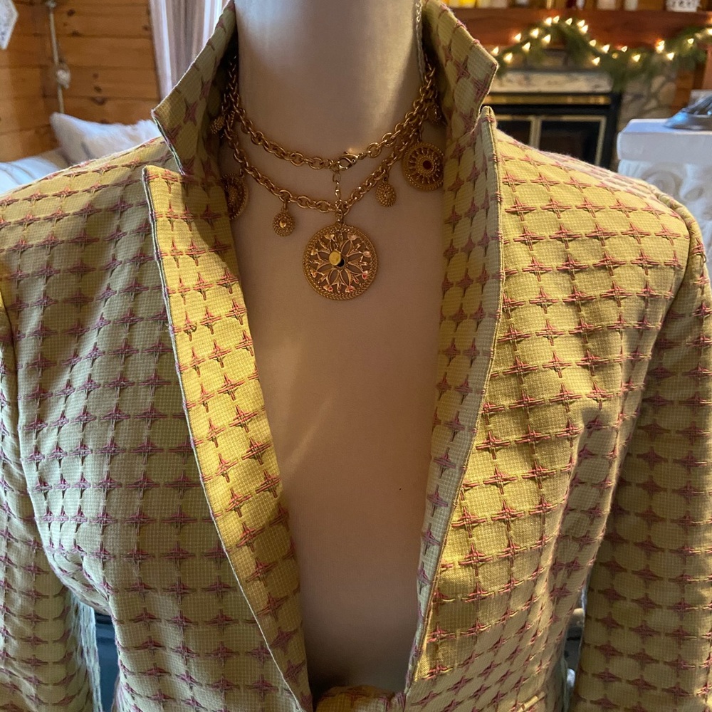Jacket - Picture 5 of 6